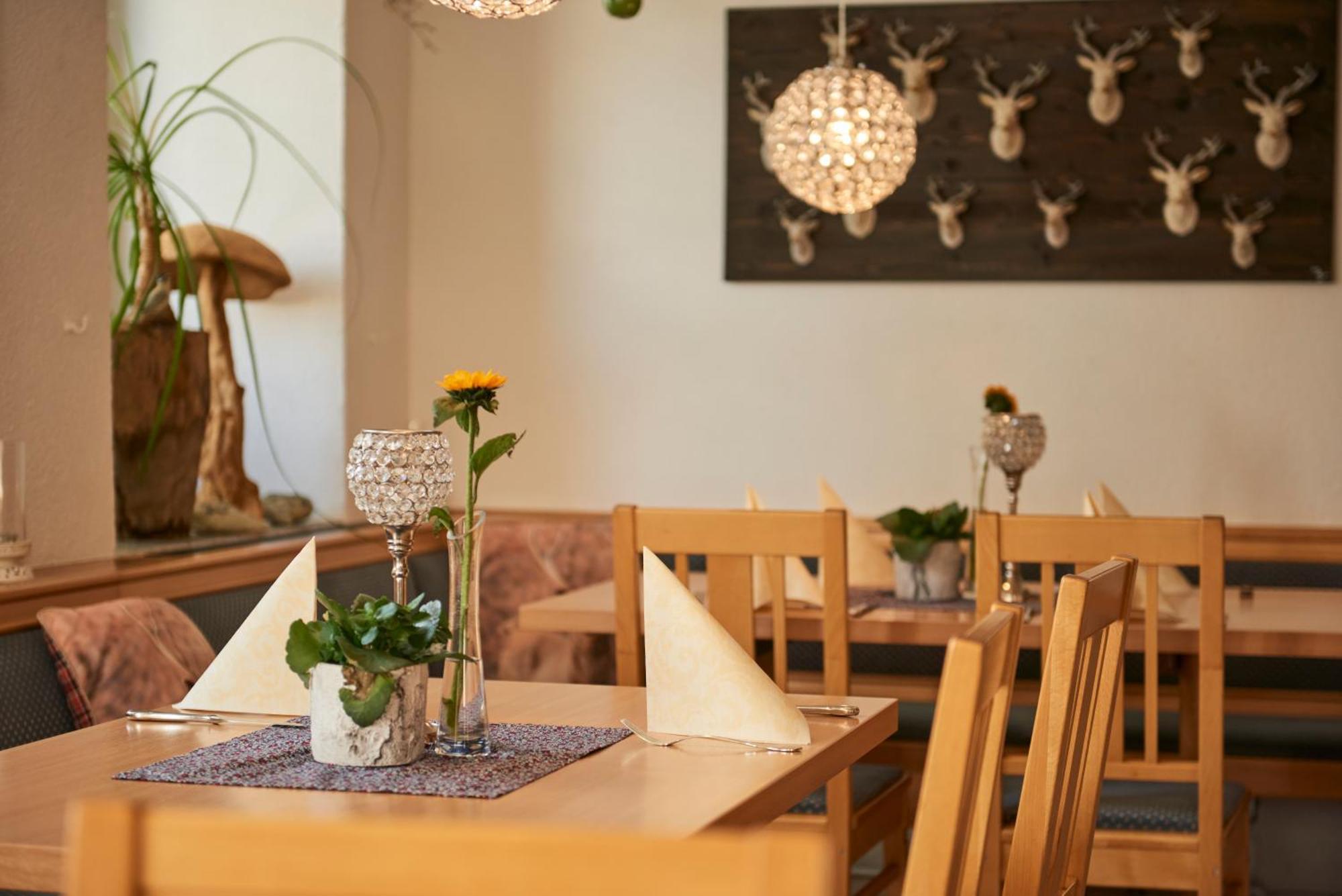 Hotel Restaurant Adler Westhausen  Luaran gambar