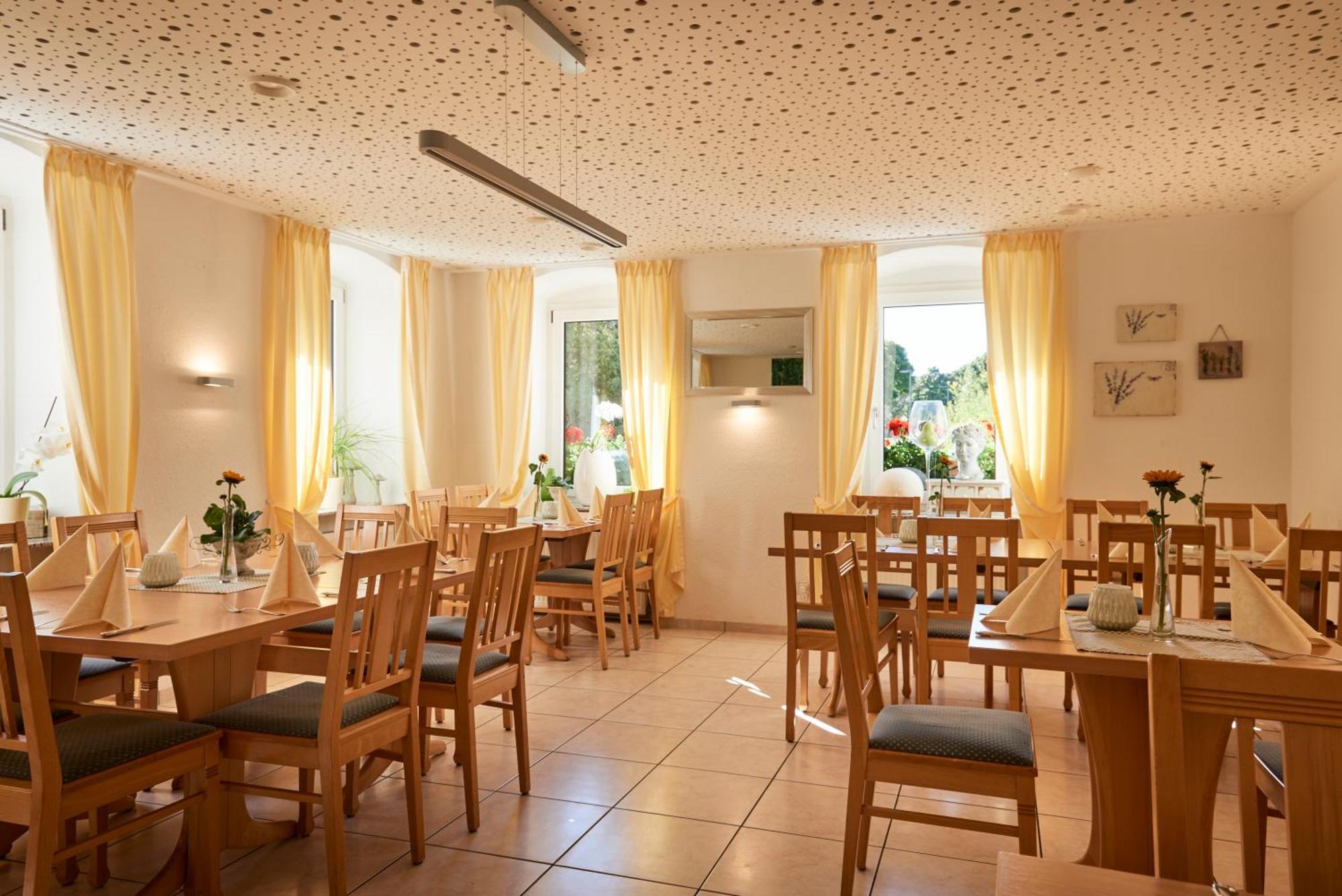 Hotel Restaurant Adler Westhausen  Luaran gambar